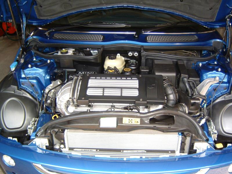 04-08-21_28 - Under Bonnet.JPG